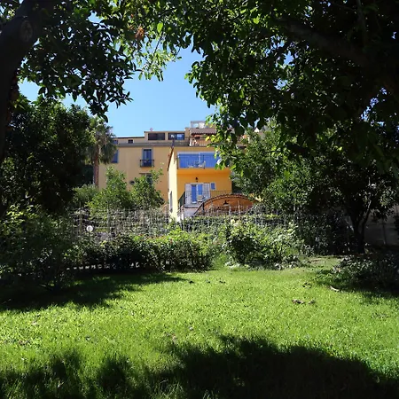 Ambrosio Relais Alojamento de Acomodação e Pequeno-almoço 4*