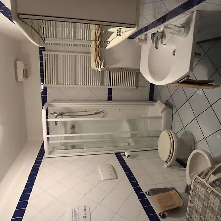 Ambrosio Relais Nocleg ze śniadaniem 4*