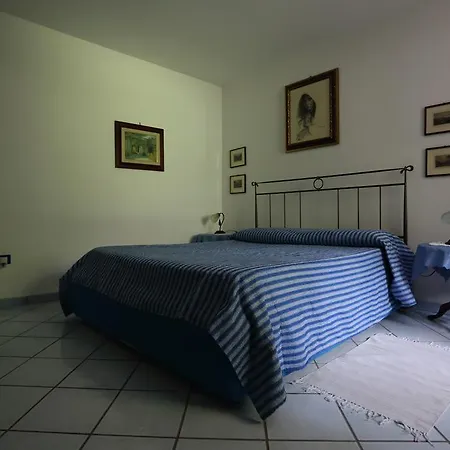 Couette-café Ambrosio Relais 4*