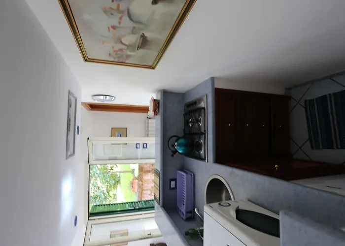 Ambrosio Relais