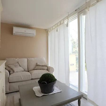 Ambrosio Relais Oda ve Kahvaltı 4*