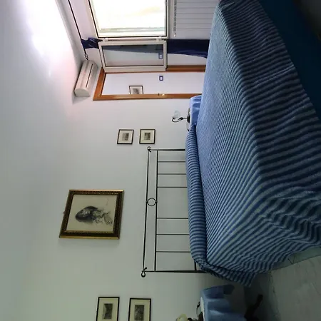 Alojamento de Acomodação e Pequeno-almoço Ambrosio Relais 4*